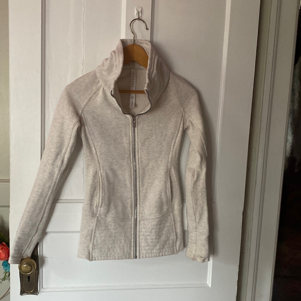 Lululemon Radiant Jacket size 0